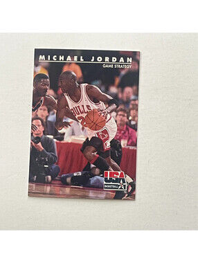 1992 SkyBox #39 Michael Jordan Game Strategy Chicago Bulls Card Near Mint